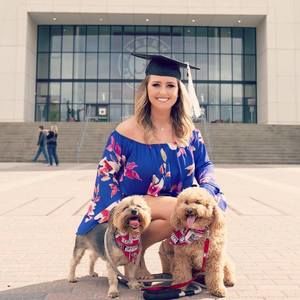 Meet your Posher, Kendall